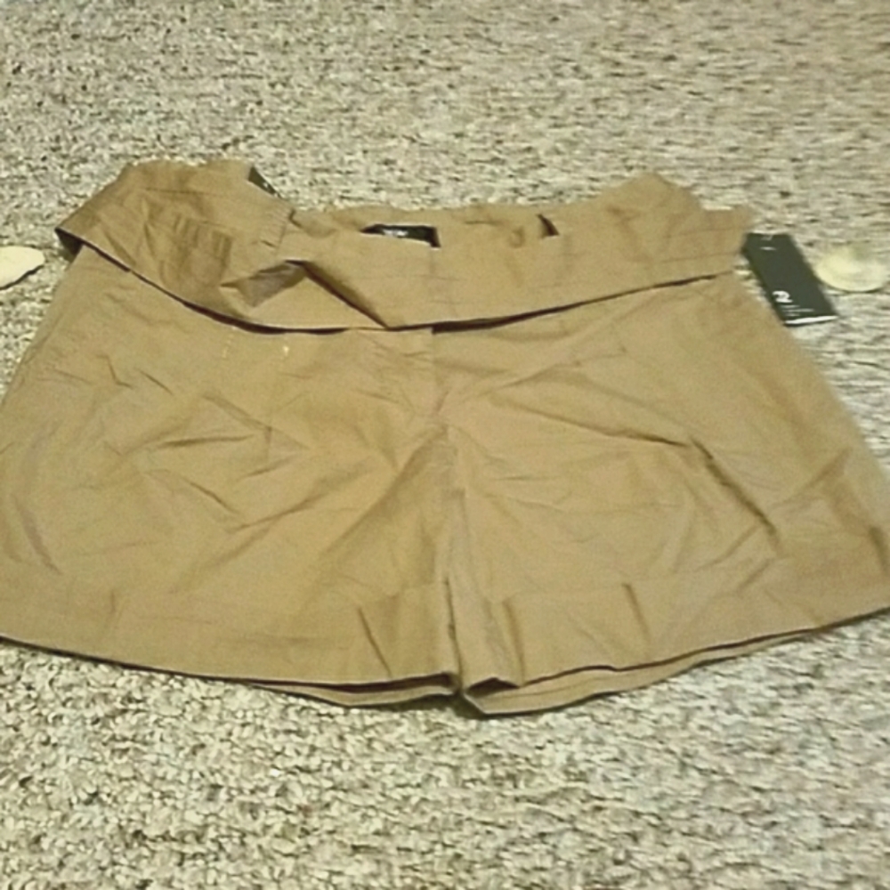Nwt Massimo stretch khaki shorts